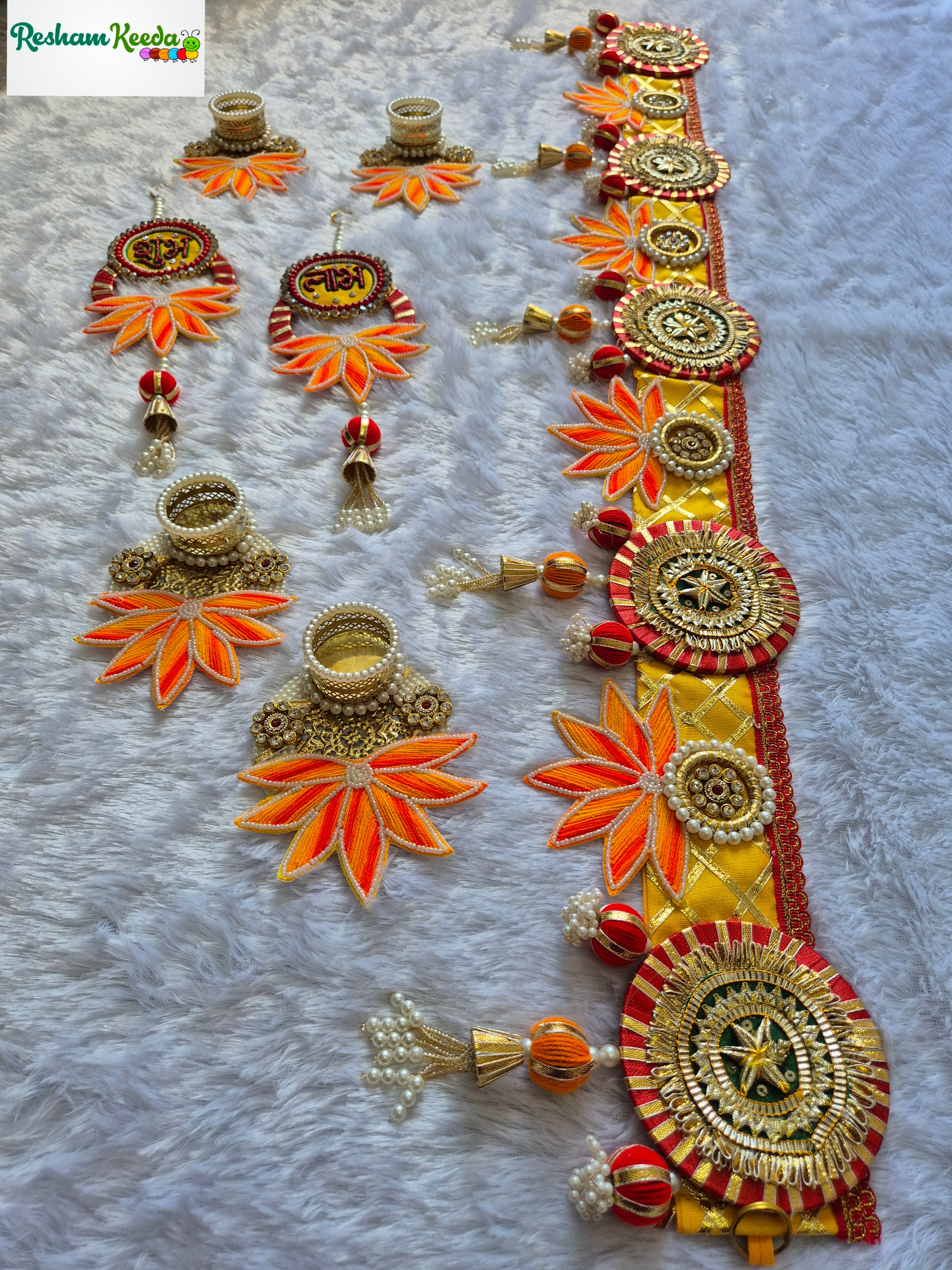 Beautiful Combo of Handcrafted Lotus Gota Patti Bandarwal Toran Bandhanwar with Shubh Labh Hangings and Matching Tlights Holders For Diwali Krishna Janamashtmi Grah Pravesh House Warming Wedding Home Decoration