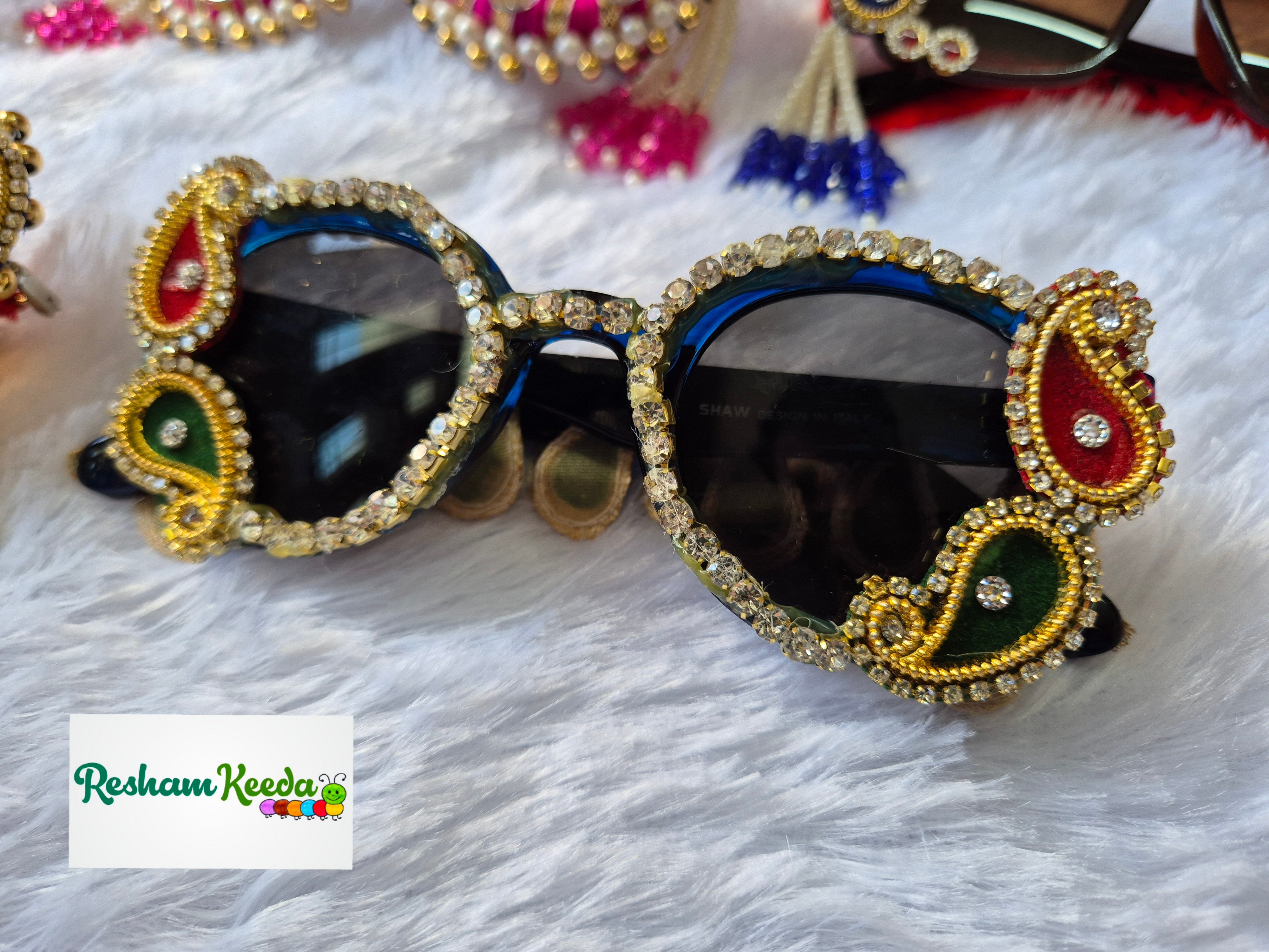 Most Viral Premium Exclusive Decorated Goggles Chashma Glasses Specs Sunglasses Shades for Haldi Mehendi Carnival Bachelors Wedding Birthday Anniversary Baby Shower Diwali Dandiya Garba Navratri Teej Kitty and Theme Parties Photo Props (Pack of 5)