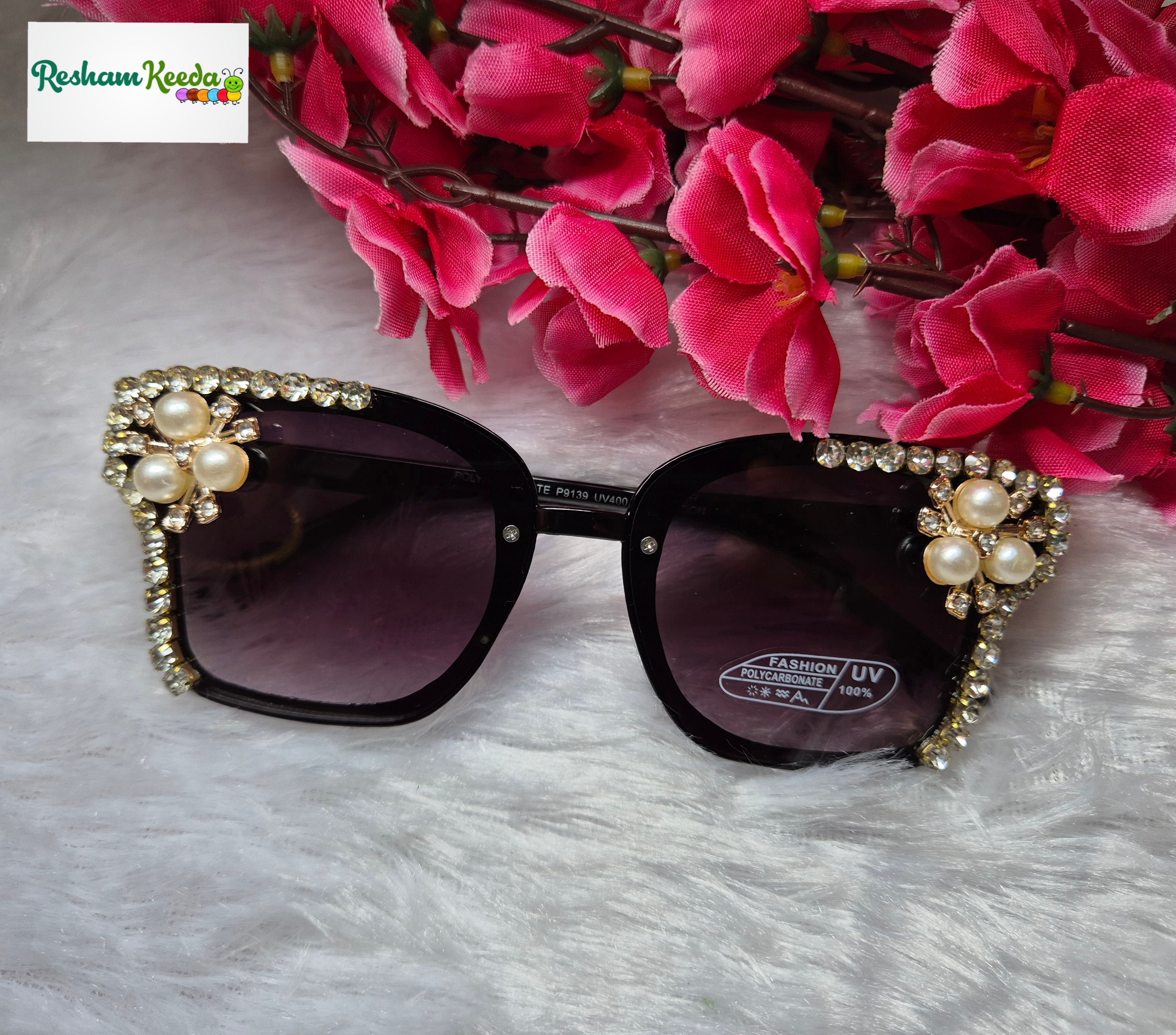 Most Viral Premium Diamond Moti Bridal Goggles Chashma Glasses Specs Sunglasses Shades for Bride Bridesmaids Haldi Mehendi Carnival Bachelors Wedding Birthday Anniversary Baby Shower Diwali Dandiya Garba Navratri Teej Kitty and Theme Parties Photo Props