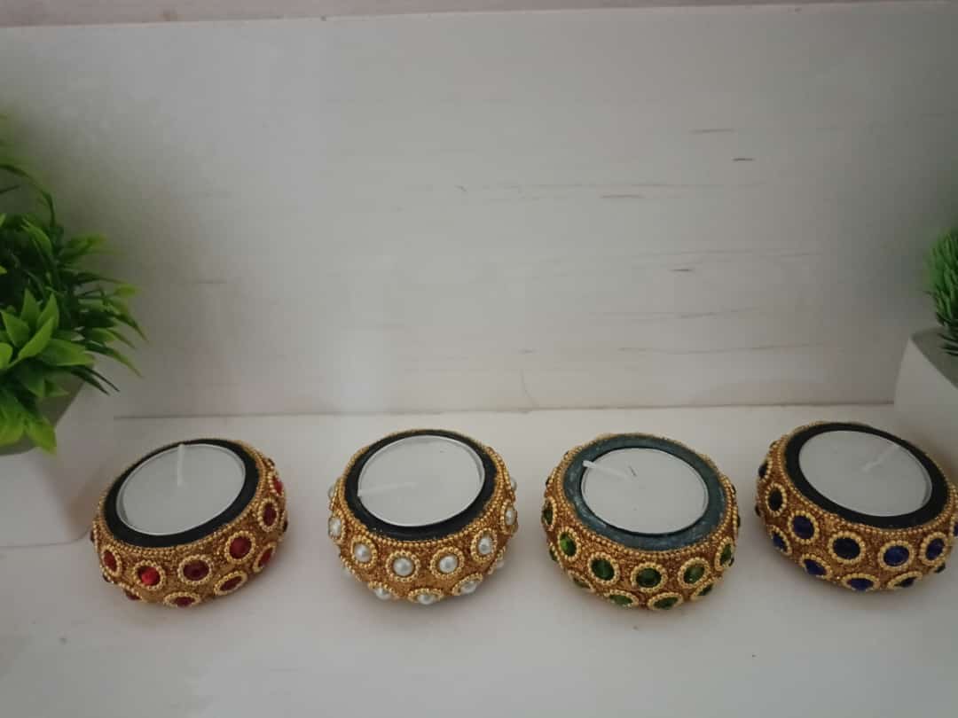 Beautiful Handcrafted Matki Diya for your Living Room Decoration, Gifting, Diwali and Festival Celebration (Set of 6)