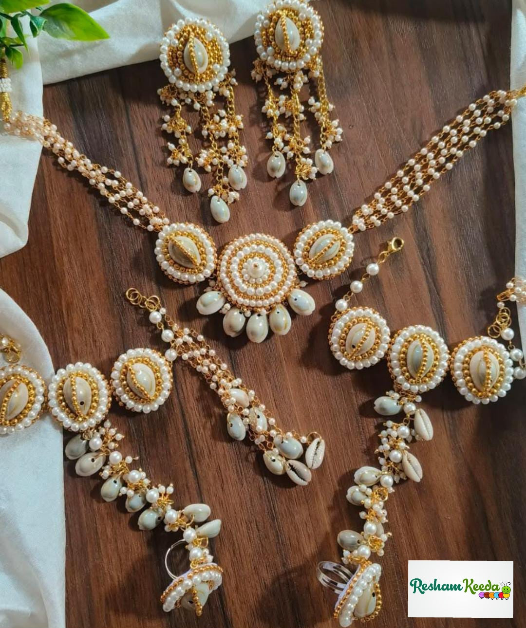 Beautiful Customizable Real Shells Kaudi Shankh Complete Jewelery Set for Bridal Haldi Mehendi Ceremony Wedding and All Other Events