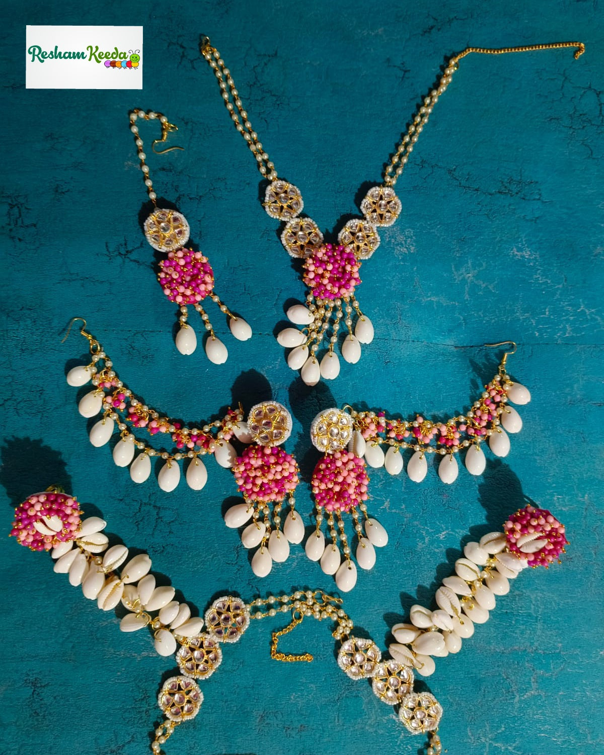 Beautiful Customizable Fabric Kundan Kaudi Motifs Sea Shell Shankh Complete Jewelery Set with Kaleere for Haldi Mehendi Ceremony Wedding and All Other Events (Pink)
