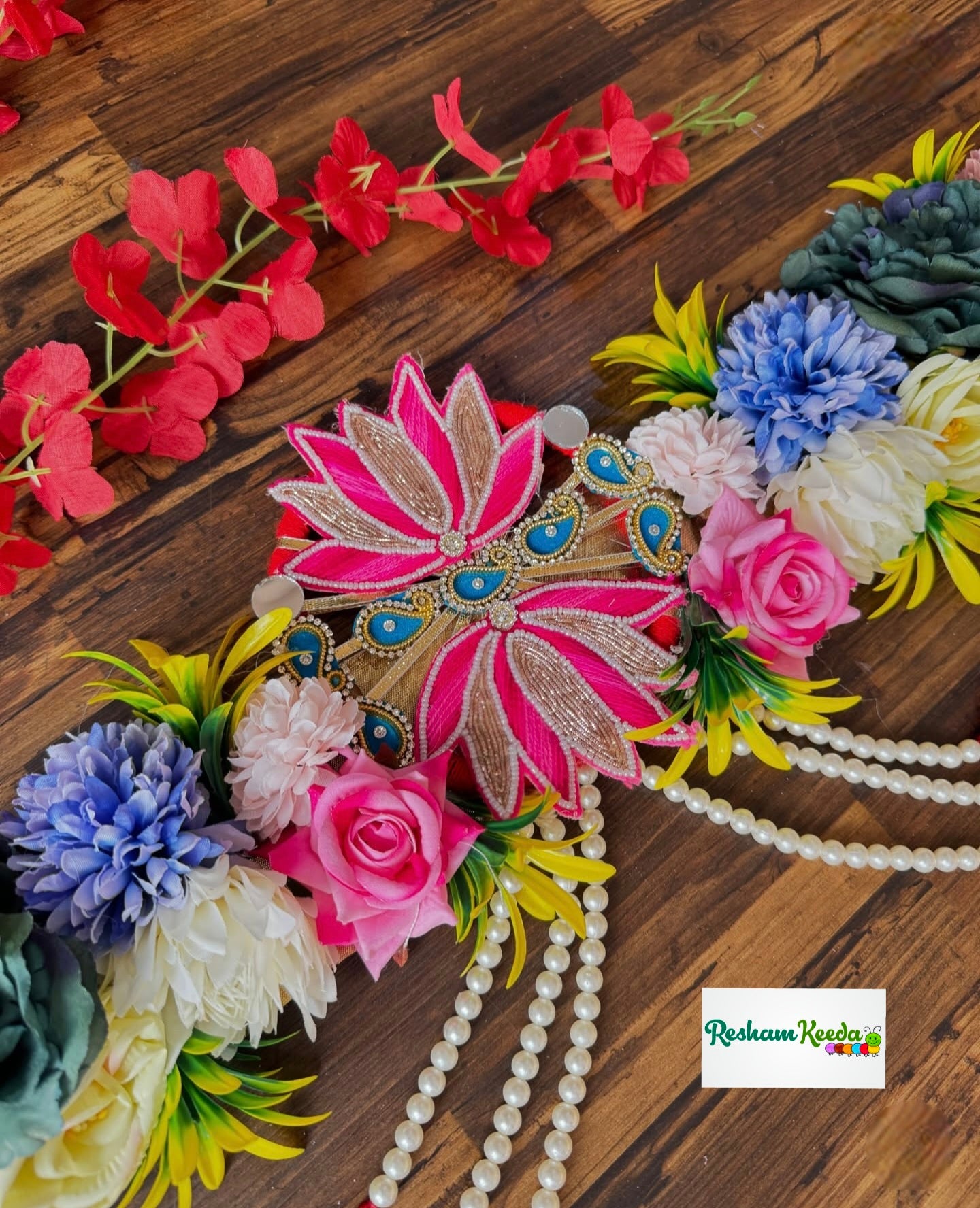 Budget Friendly Handcrafted Floral Lotus Motifs Bandarwal Toran Bandhanwar For Diwali Grah Pravesh Festival Wedding Home Decoration and House Warming Gifting