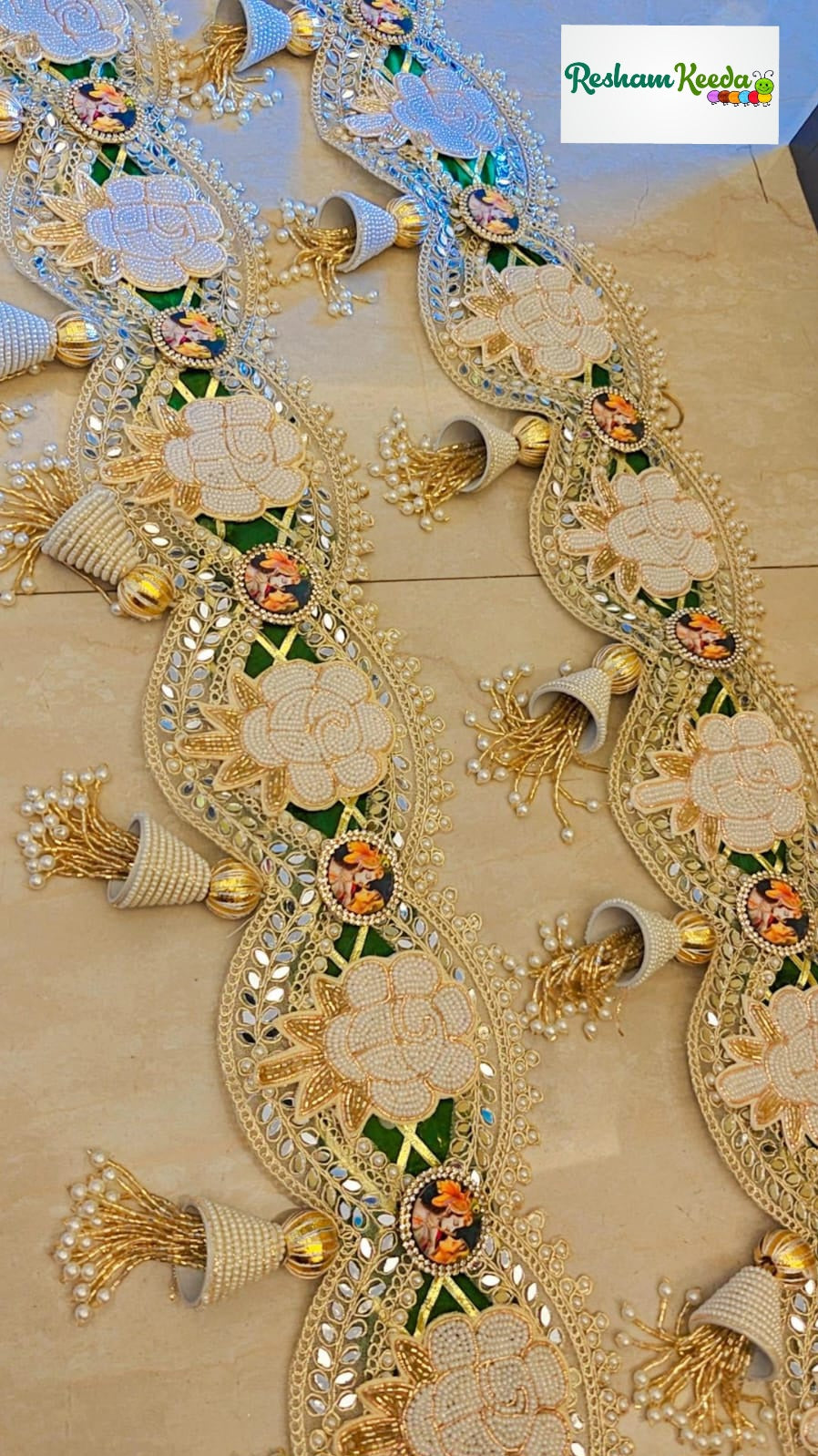 Beautifully Handcrafted Heavy Design Floral, Radha Kishan Krishna Kanha Ji Bandarwal Toran For Diwali Grah Pravesh House Warming Festival Home Decoration