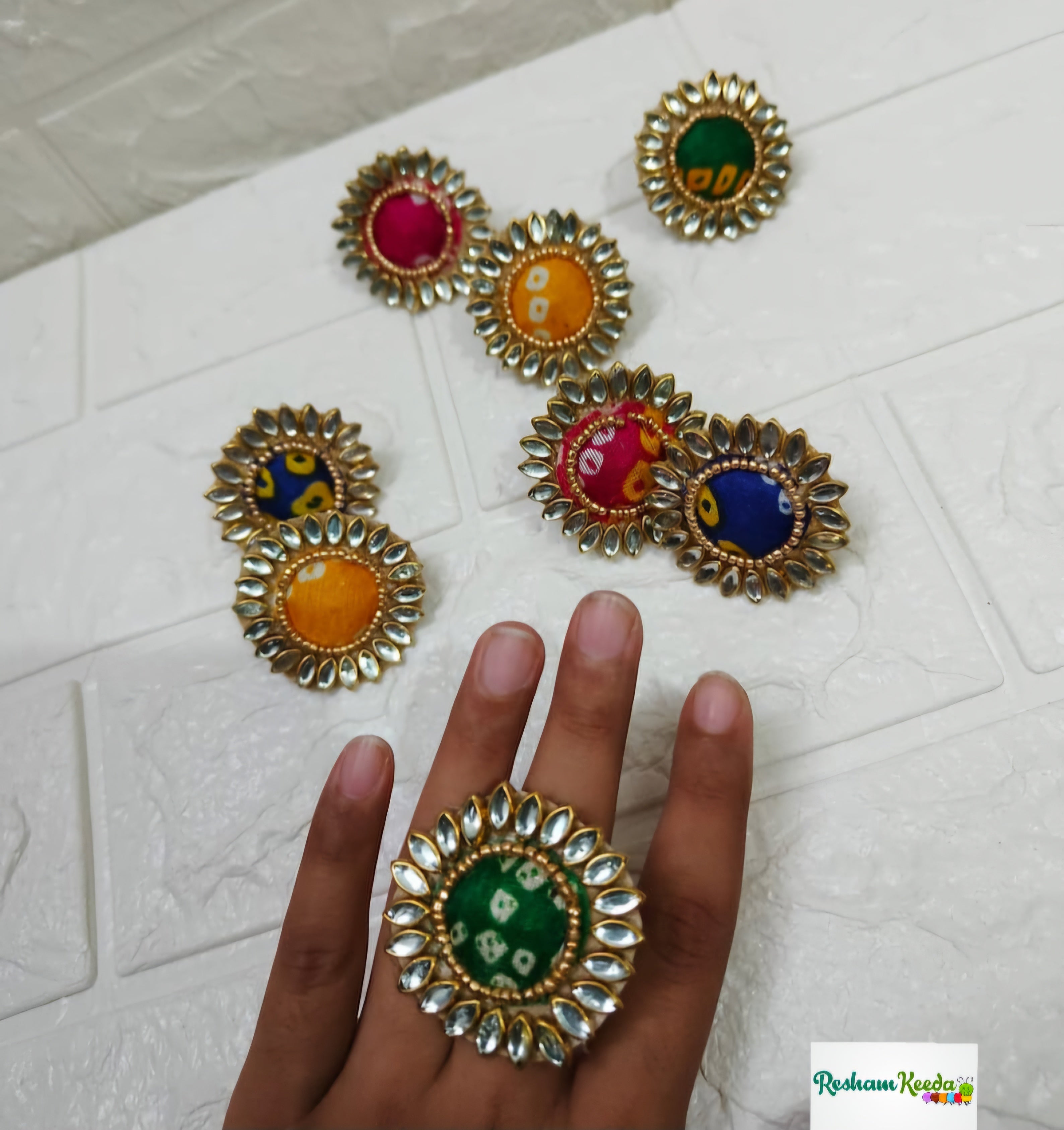 Designer Bandhani Kundan Adjustable Rings for Return Favours Giveaways in Haldi Mehendi Mayra Bhaat Functions and Wedding Gifting (Pack of 30)