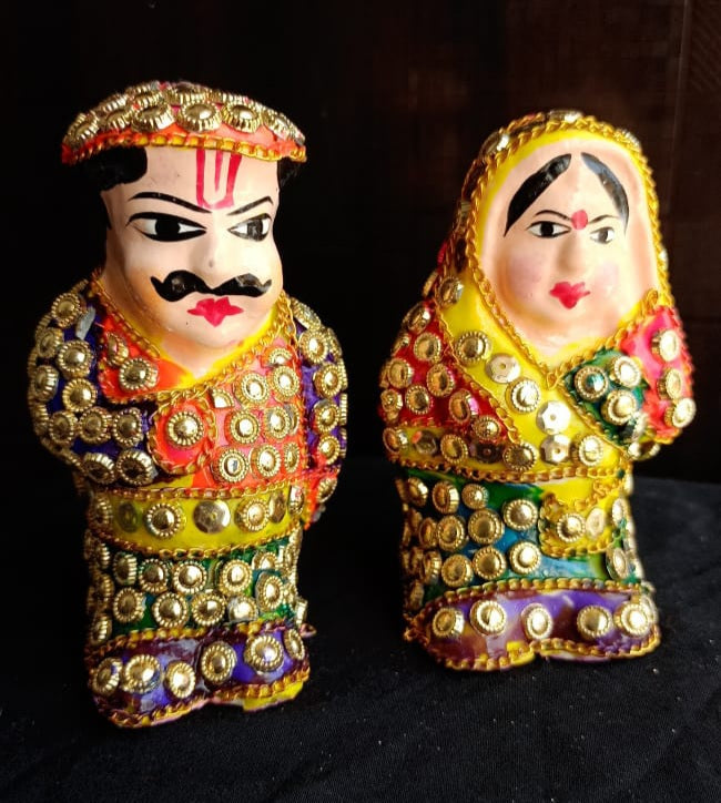 Rajasthani Traditional Handmade Isar Gangaur Idol & Figurine for Gangaur Gangor Pooja Festival (Pair)